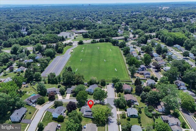 1 GRAYBRIDGE DR, Wilmington, DE 19810