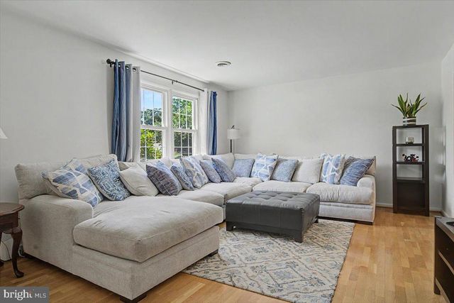1 GRAYBRIDGE DR, Wilmington, DE 19810