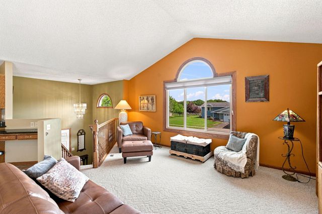 12555 Hillside Lane SE, Becker, MN 55308