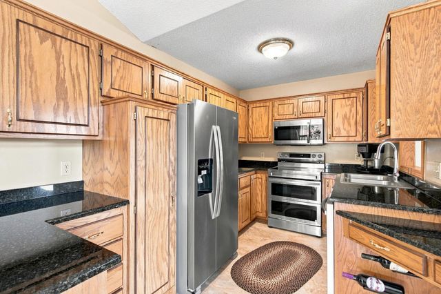 12555 Hillside Lane SE, Becker, MN 55308