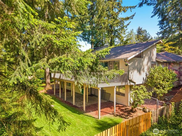 5221 Somerset Drive SE, Bellevue, WA 98006