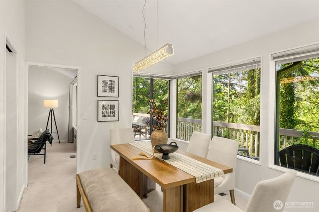 5221 Somerset Drive SE, Bellevue, WA 98006
