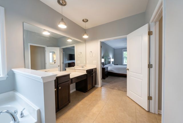 1408 Wayfield Ln, Mount Juliet, TN 37122