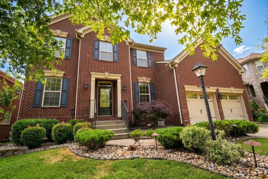 1408 Wayfield Ln, Mount Juliet, TN 37122