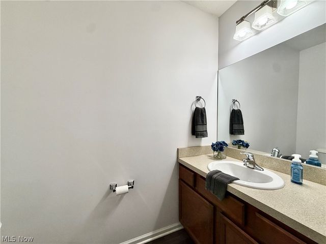 3558 E 71st Street, Cleveland, OH 44105