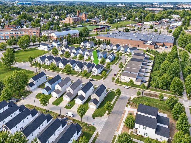 3558 E 71st Street, Cleveland, OH 44105