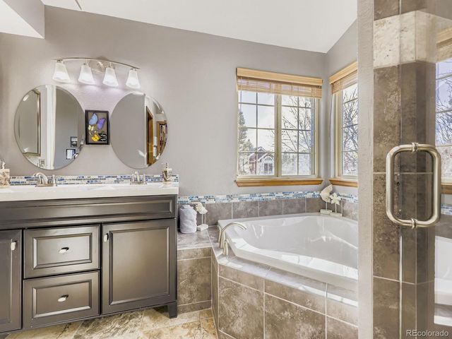 8436 Pierson Ct, Arvada, CO 80005