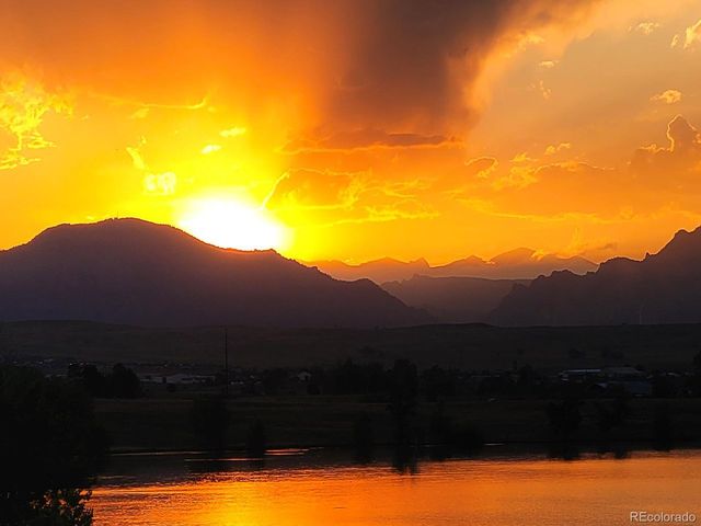 8436 Pierson Ct, Arvada, CO 80005