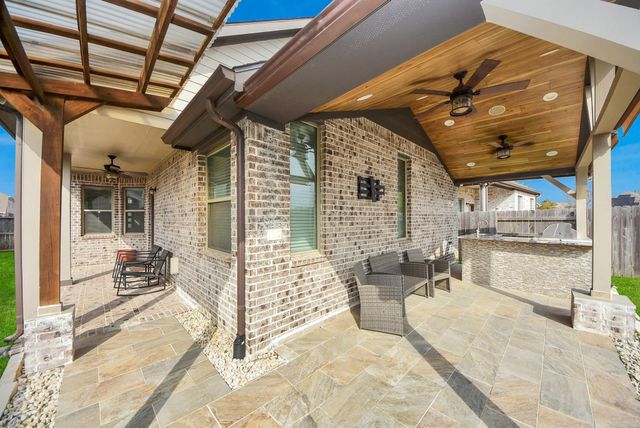 6110 Dovetail Cliff Court, Katy, TX 77493