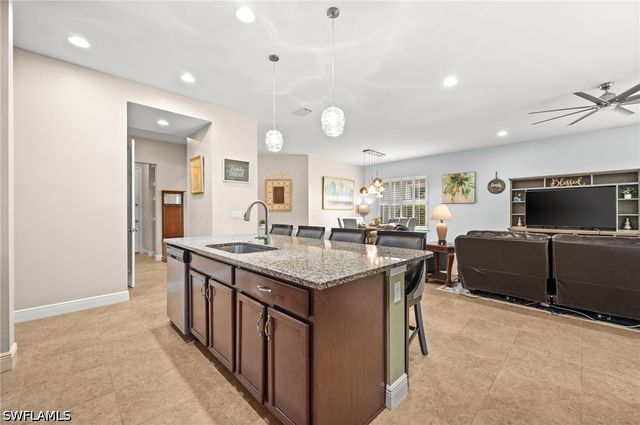 3624 Pilot CIR, Naples, FL 34120