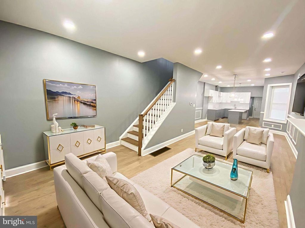 1665 BRIDGE ST, Philadelphia, PA 19124