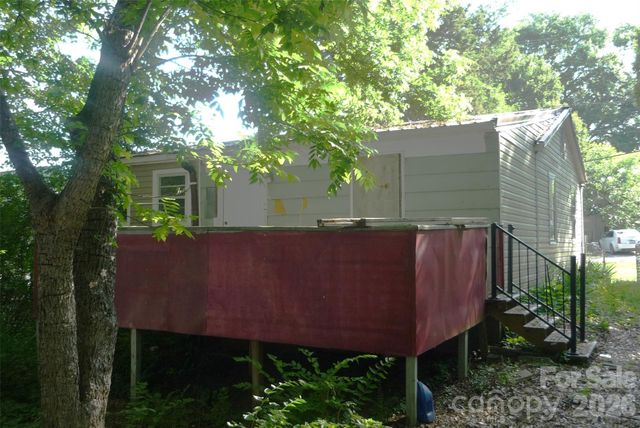 407 N Pear Street, Gastonia, NC 28054