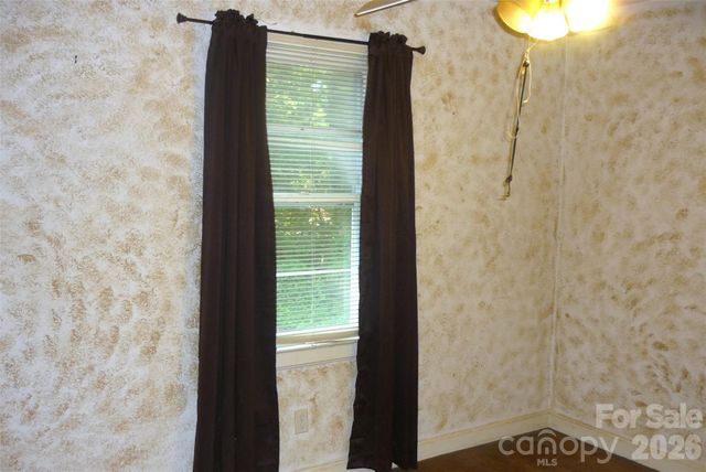 407 N Pear Street, Gastonia, NC 28054
