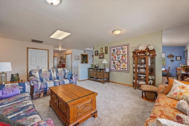 157209 W North River Road, Prosser, WA 99350