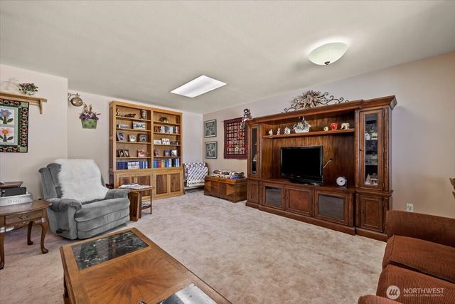 157209 W North River Road, Prosser, WA 99350