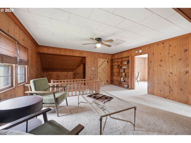 1314 DALTON Dr, Eugene, OR 97404