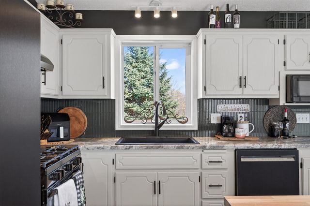 7065 148th Lane NW, Ramsey, MN 55303