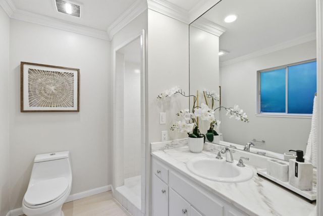 20 Campo Bello Court, Menlo Park, CA 94025