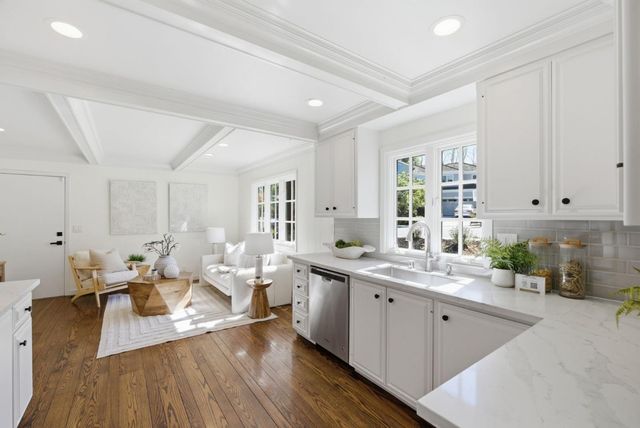 20 Campo Bello Court, Menlo Park, CA 94025