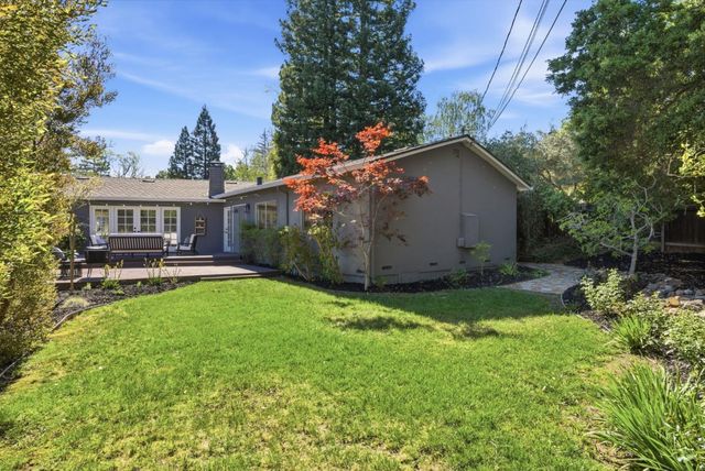 20 Campo Bello Court, Menlo Park, CA 94025