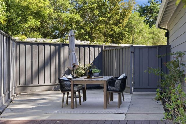 20 Campo Bello Court, Menlo Park, CA 94025