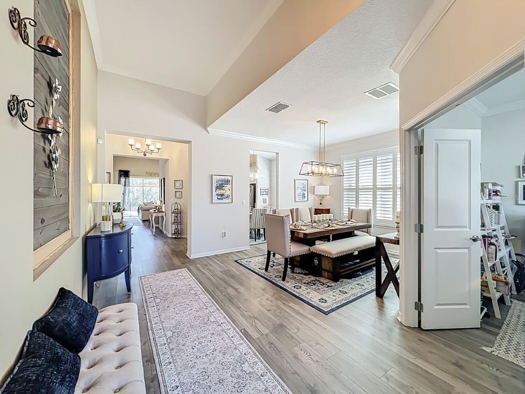 Image 4 of property listing at 2381 HICKORY GROVE STREET, Clermont, FL 34715