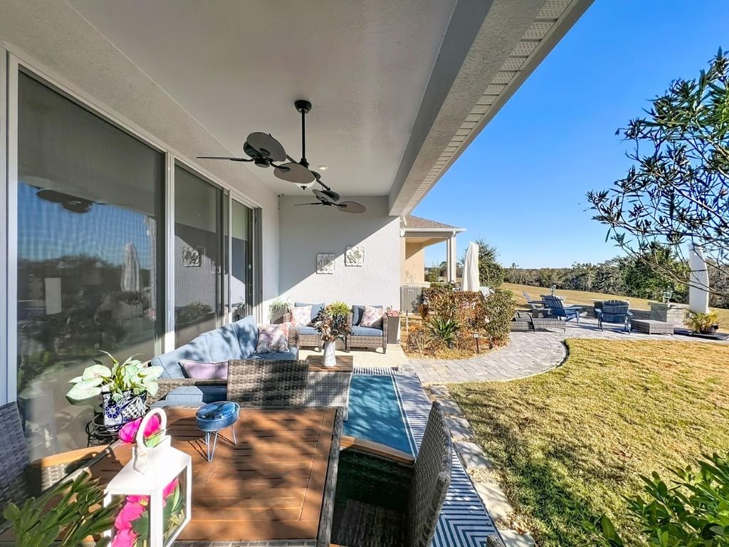 Image 38 of property listing at 2381 HICKORY GROVE STREET, Clermont, FL 34715