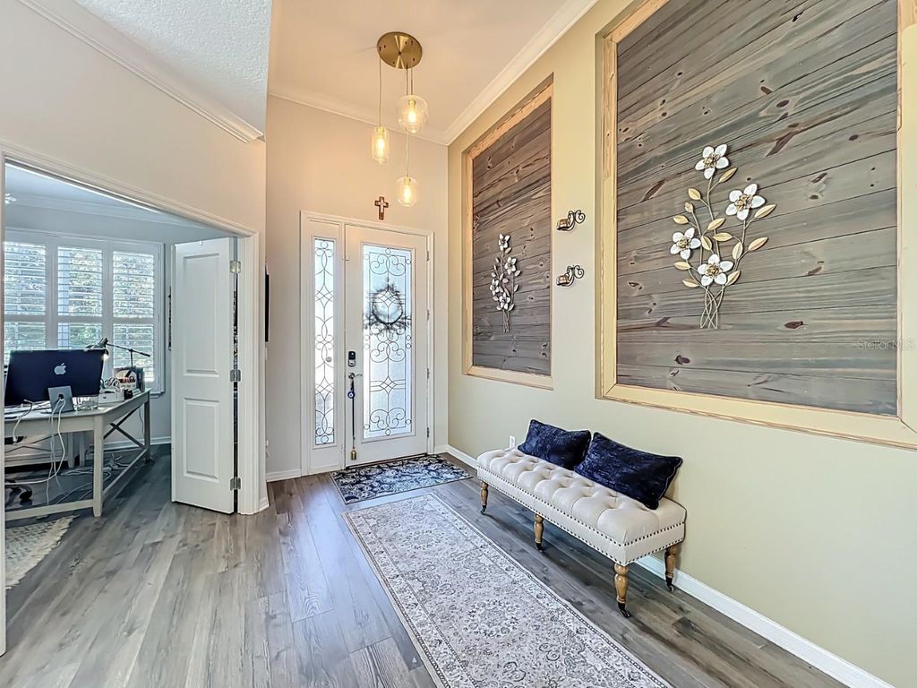 Image 6 of property listing at 2381 HICKORY GROVE STREET, Clermont, FL 34715