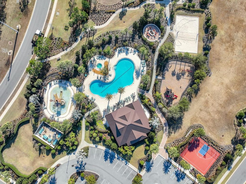 Image 56 of property listing at 2381 HICKORY GROVE STREET, Clermont, FL 34715