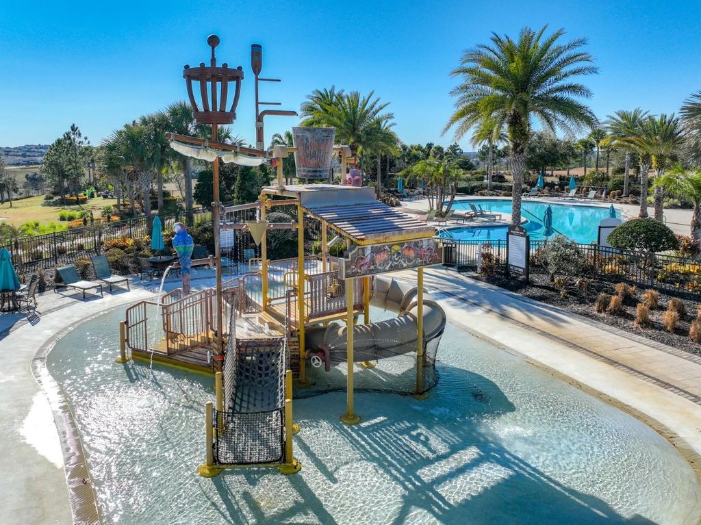 Image 62 of property listing at 2381 HICKORY GROVE STREET, Clermont, FL 34715