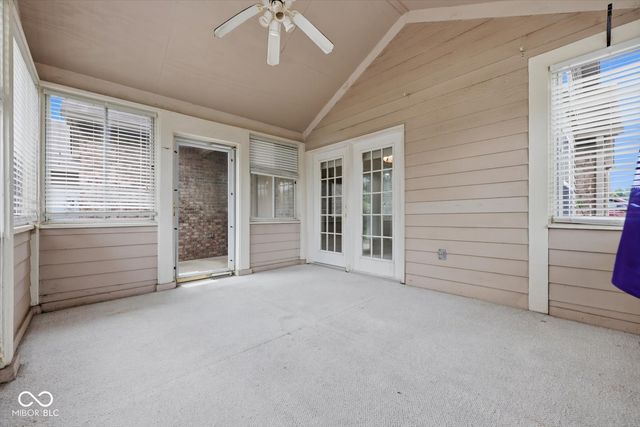2392 Steeple Chase, Shelbyville, IN 46176