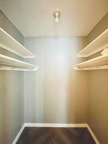 4800 S Chicago Beach Drive 2512N, Chicago, IL 60615