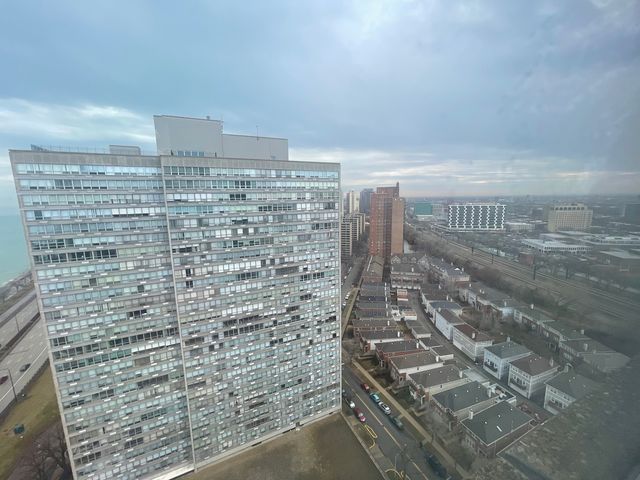 4800 S Chicago Beach Drive 2512N, Chicago, IL 60615