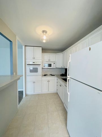 4800 S Chicago Beach Drive 2512N, Chicago, IL 60615