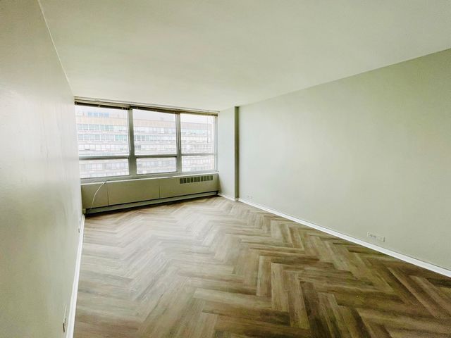 4800 S Chicago Beach Drive 2512N, Chicago, IL 60615