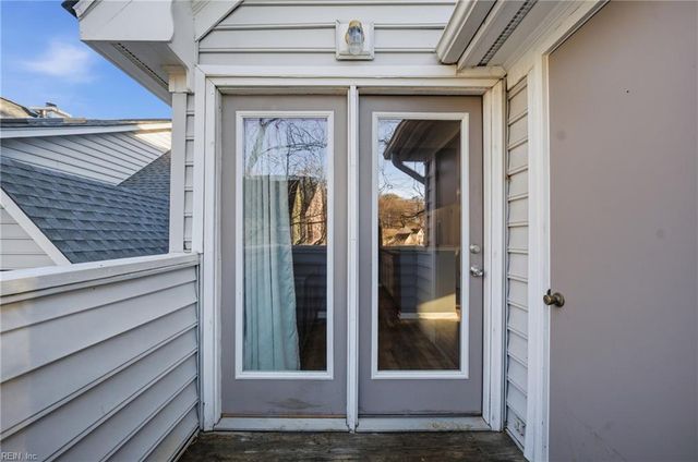 705 New River Ct Apt G, Chesapeake, VA 23320