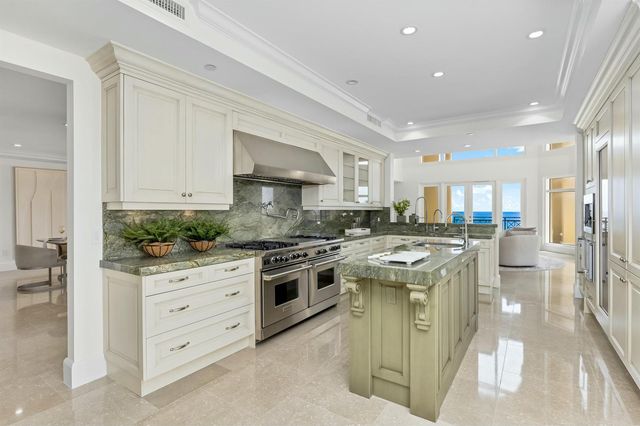 2500 S Ocean Boulevard 903, Boca Raton, FL 33432