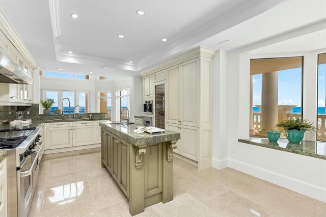 2500 S Ocean Boulevard 903, Boca Raton, FL 33432