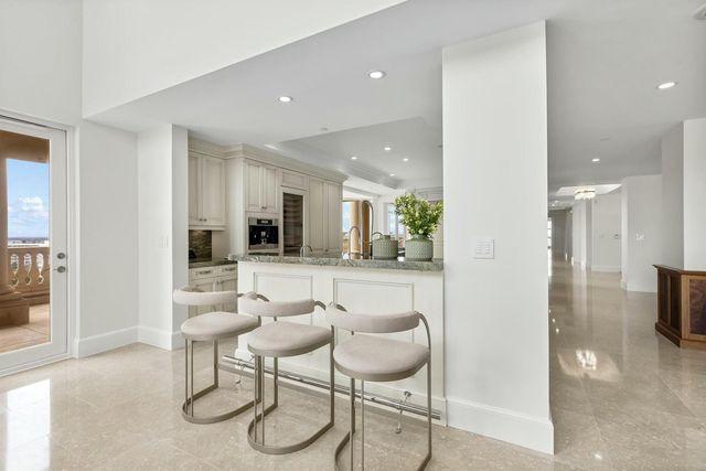2500 S Ocean Boulevard 903, Boca Raton, FL 33432