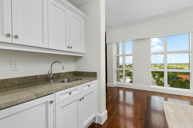 2500 S Ocean Boulevard 903, Boca Raton, FL 33432
