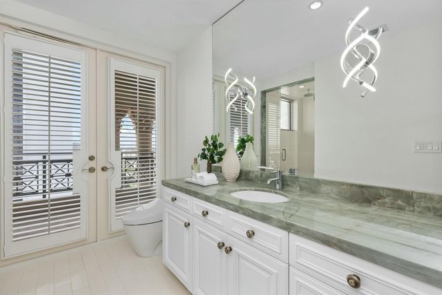 2500 S Ocean Boulevard 903, Boca Raton, FL 33432