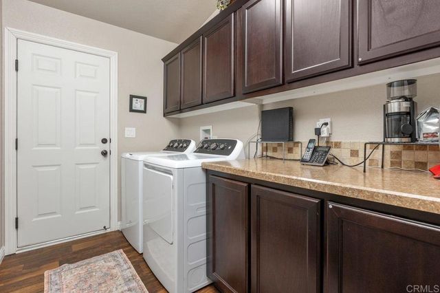 8975 Lawrence Welk Drive 112, Escondido, CA 92026