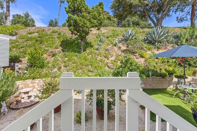 8975 Lawrence Welk Drive 112, Escondido, CA 92026