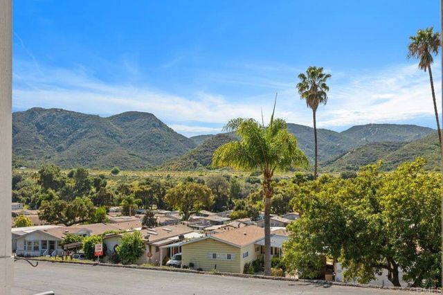 8975 Lawrence Welk Drive 112, Escondido, CA 92026