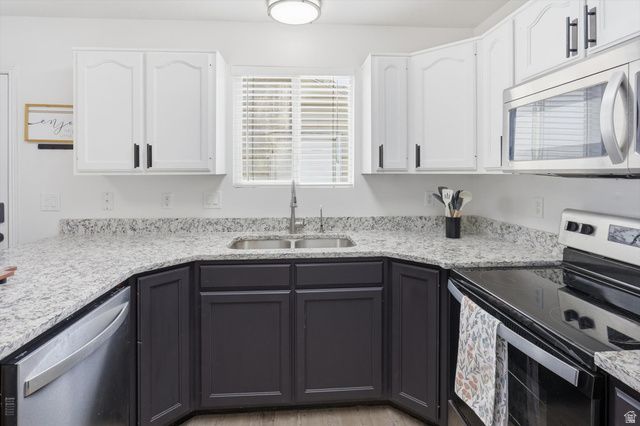 1996 N 425 W, Harrisville, UT 84414