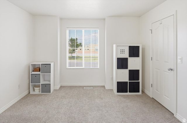 1996 N 425 W, Harrisville, UT 84414