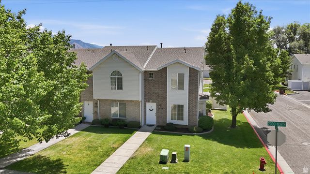 1996 N 425 W, Harrisville, UT 84414