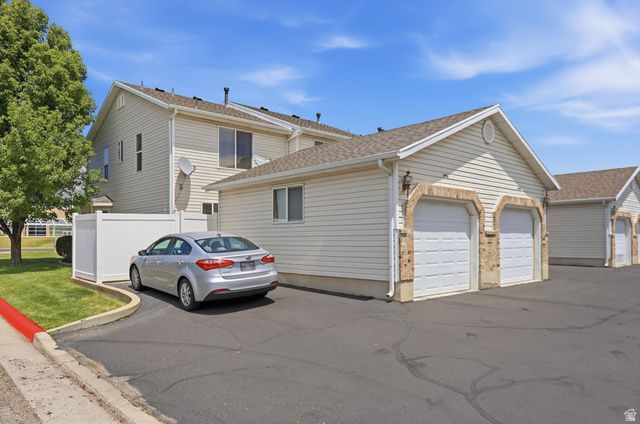 1996 N 425 W, Harrisville, UT 84414