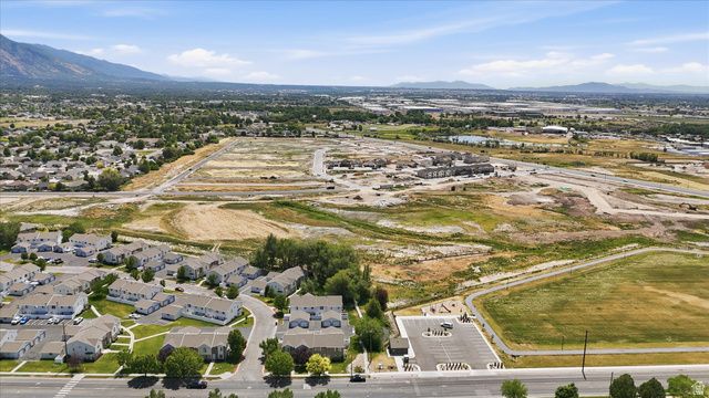 1996 N 425 W, Harrisville, UT 84414