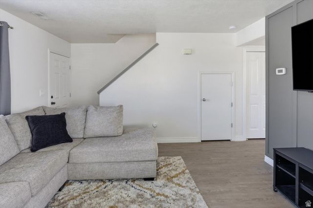 1996 N 425 W, Harrisville, UT 84414
